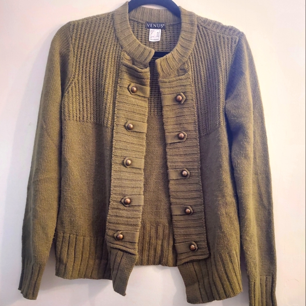 Venus small sweater